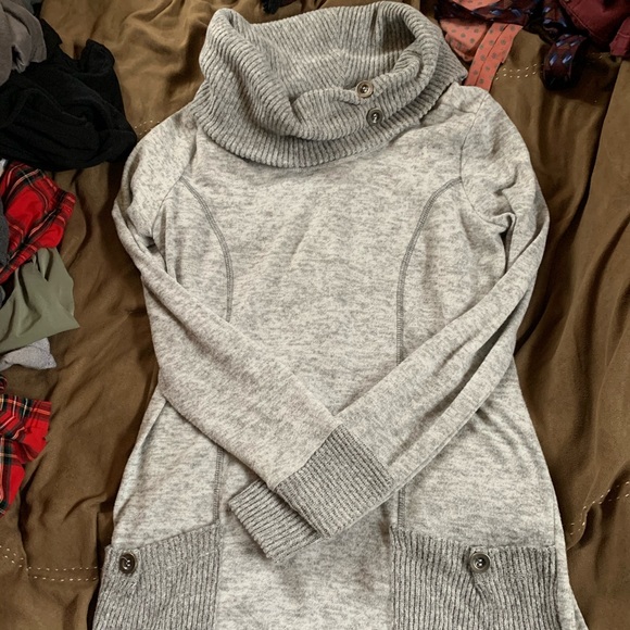 Nice turtleneck sweater size medium - Picture 1 of 1